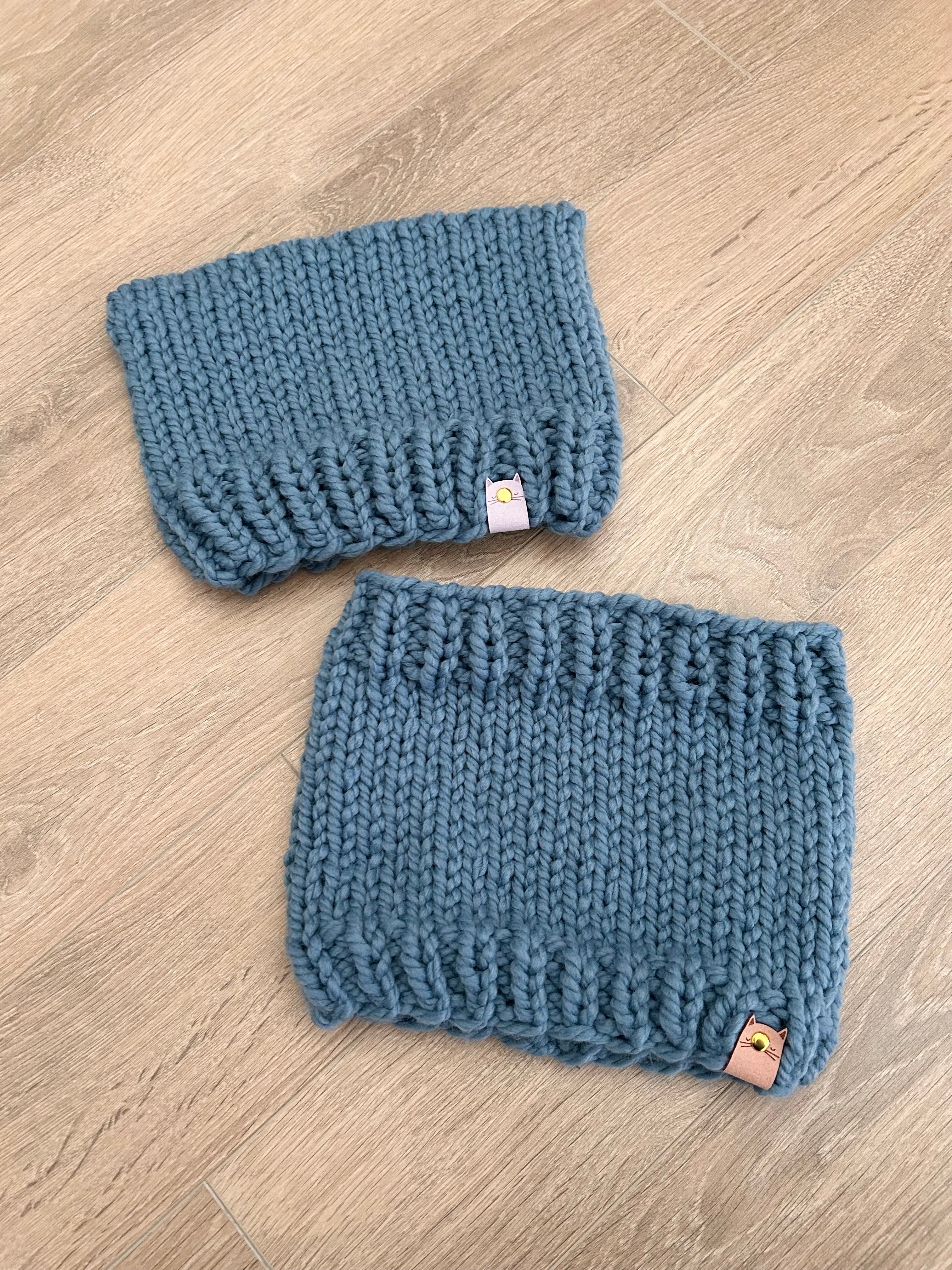 Knitted Chunky Cat Beanie with Matching Cowl