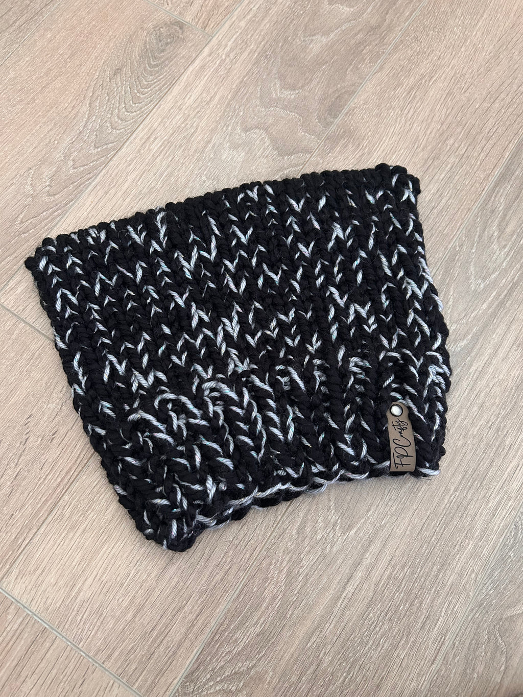 Knitted Chunky Cat Beanie with Matching Cowl